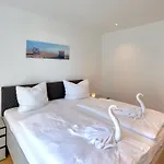 Villa Beatrice In Binz - Wg 8 Mit Balkon Und Kleinem Meerblick