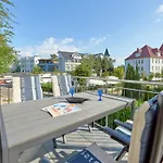 Villa Beatrice In Binz - Wg 8 Mit Balkon Und Kleinem Meerblick