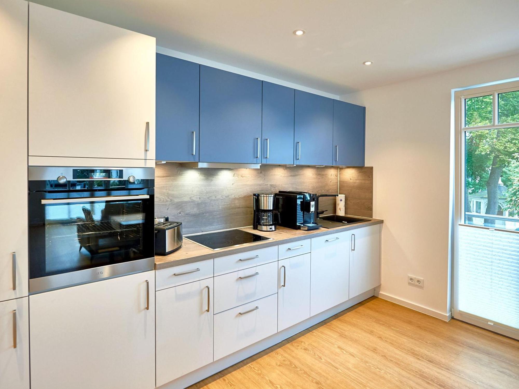 Beatrice In - Wg 8 Mit Balkon Und Kleinem Meerblick Apartment Binz