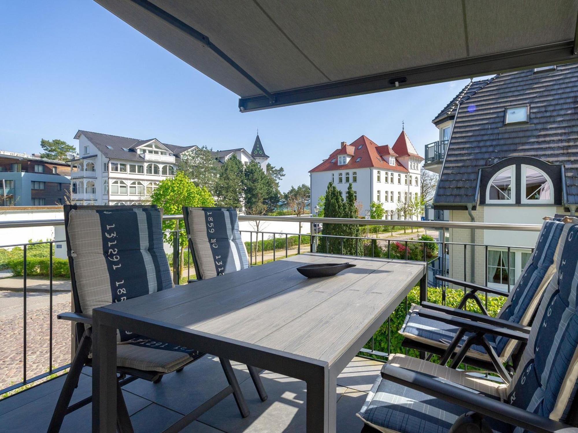Beatrice In - Wg 8 Mit Balkon Und Kleinem Meerblick Apartment Binz